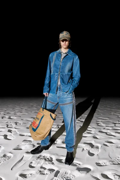 Look 7